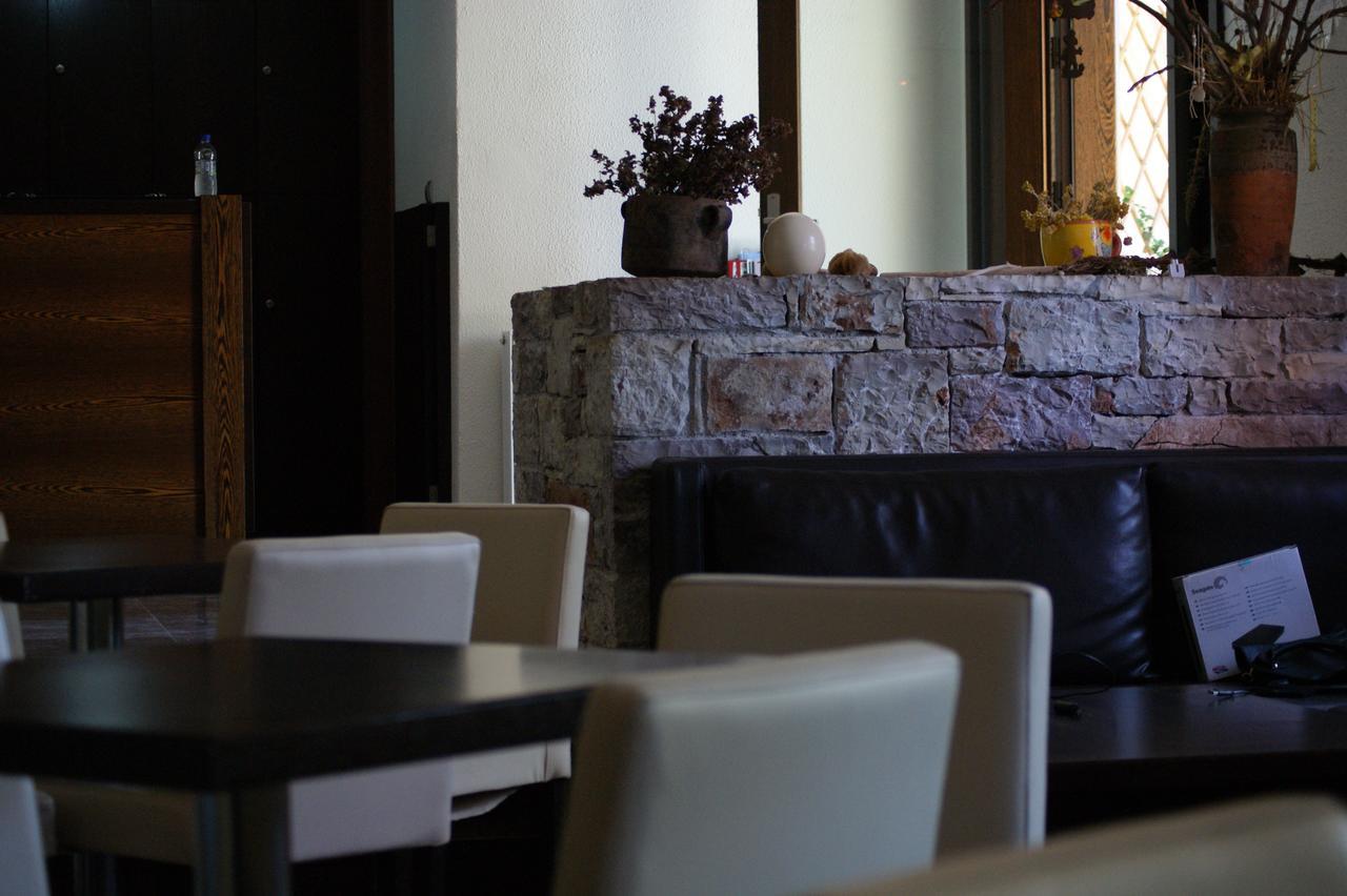 Aposperides Hotel Livadi  المظهر الخارجي الصورة